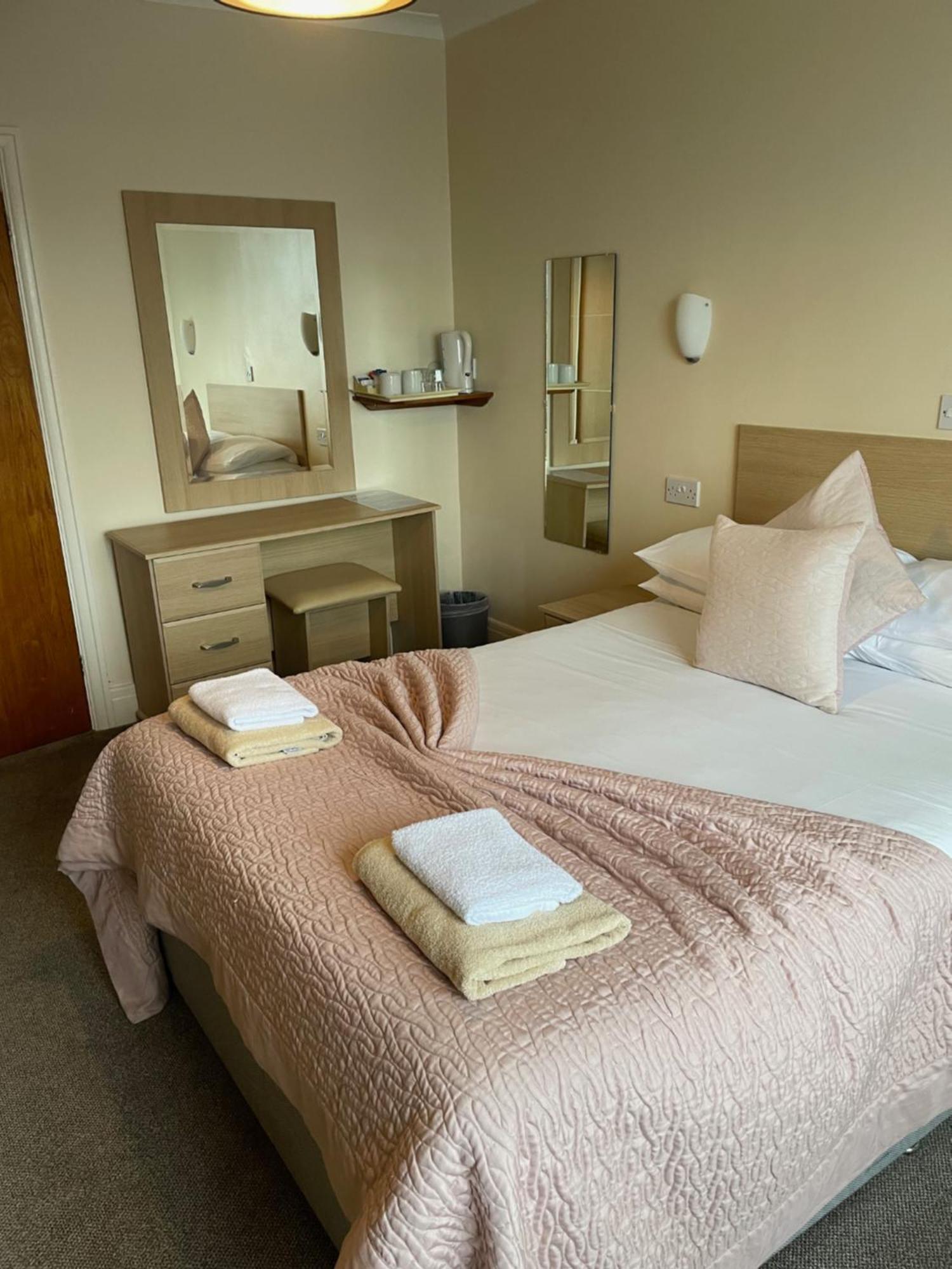 Merlewood Hotel Сондърсфут Екстериор снимка