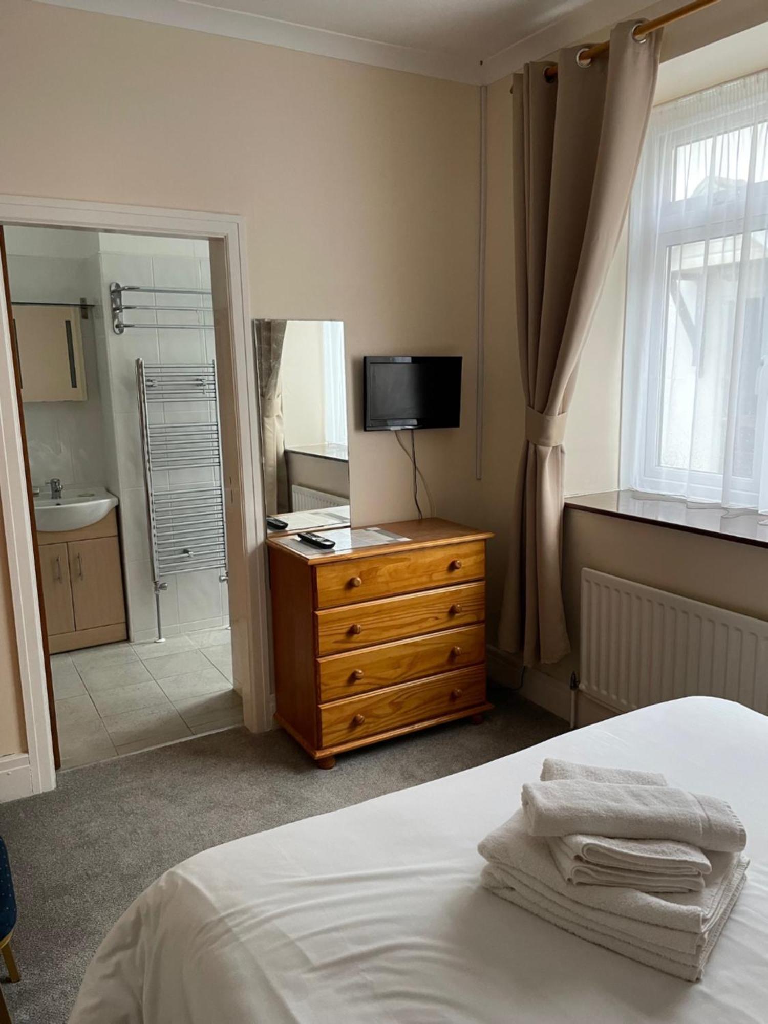 Merlewood Hotel Сондърсфут Екстериор снимка
